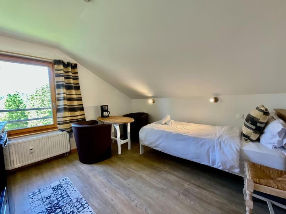 Le Petit Loup, Appartement Neuf Avec Jardin Gerbépal المظهر الخارجي الصورة